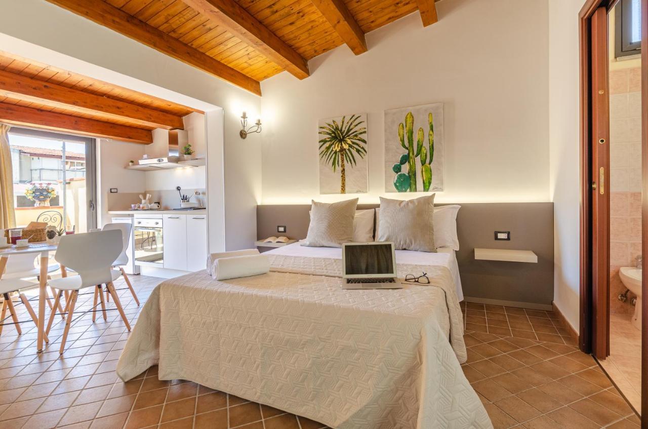 Nonna Germina Locazione Turistica Villa รอคคาลูเมรา ภายนอก รูปภาพ